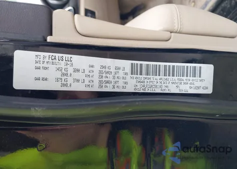 2019 Jeep Grand Cherokee Overland 4X4 из США, поврежденный, VIN 1C4RJFCG2KC591143